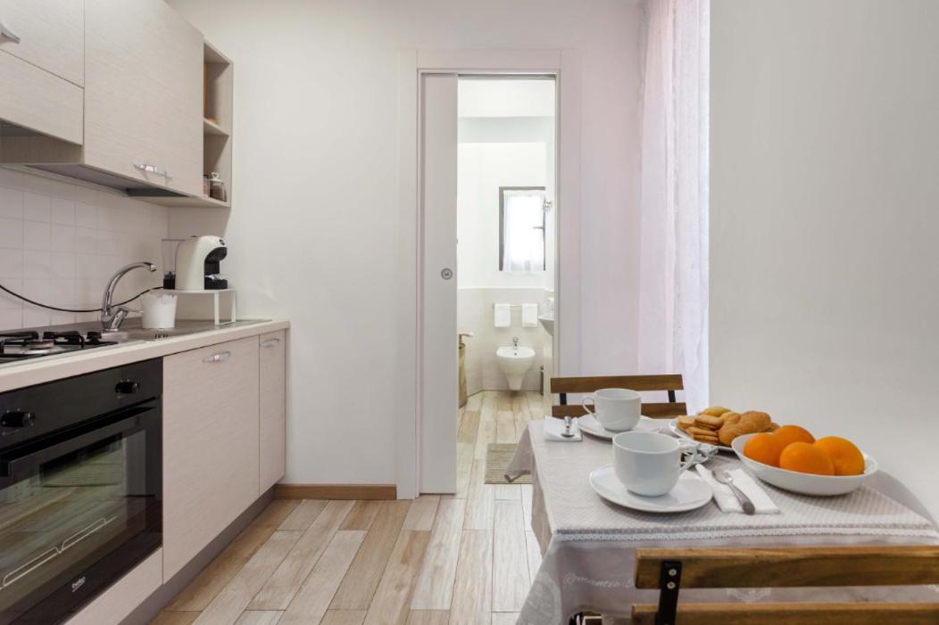 Centre Apartment Grotte Bianche 2 Catania Exterior photo